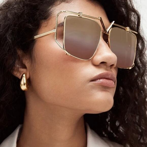 New! VALENTINO Sunglasses V-LIGHT VLS-116B, Authentic - Picture 1 of 16